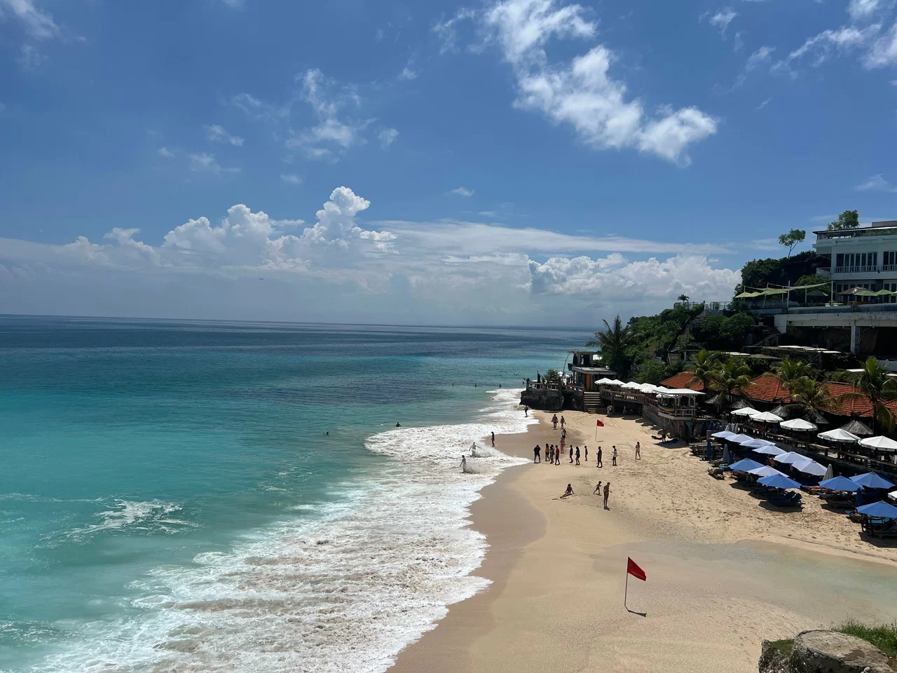 Turquoise waters at Dreamland Beach